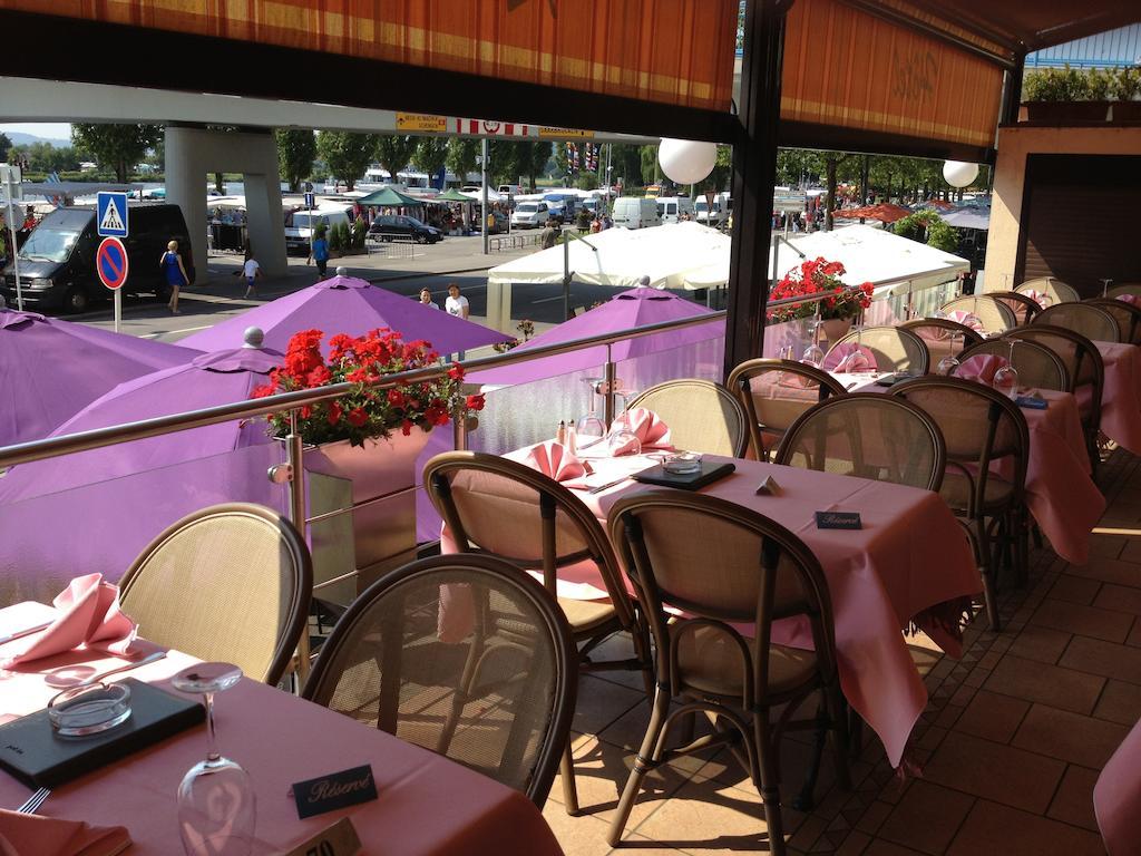De L' Esplanade Hotel 3*