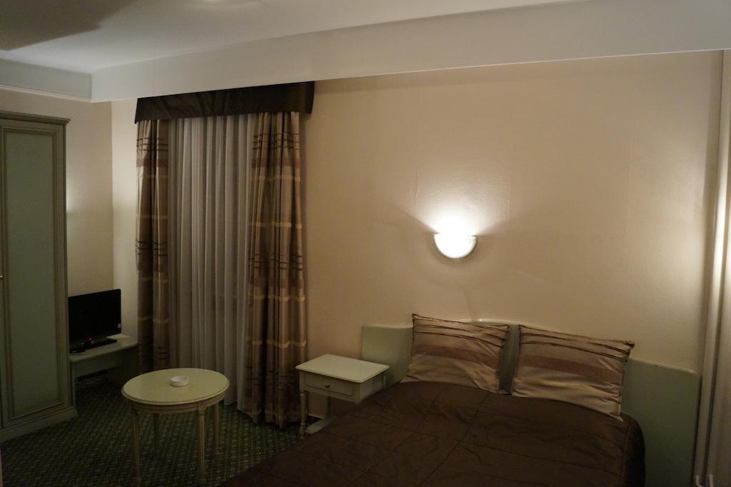 Hotel De L' Esplanade